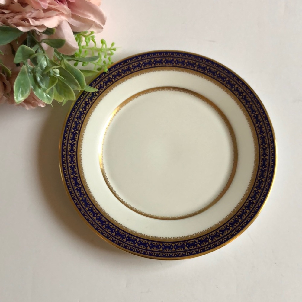 Oxford Bone China Cortina Plate Blue and gold Classic Oxford Blue VTG